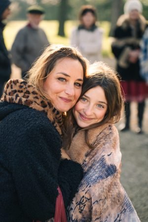 Séance photo famille en extérieur à Romans-Sur-isère